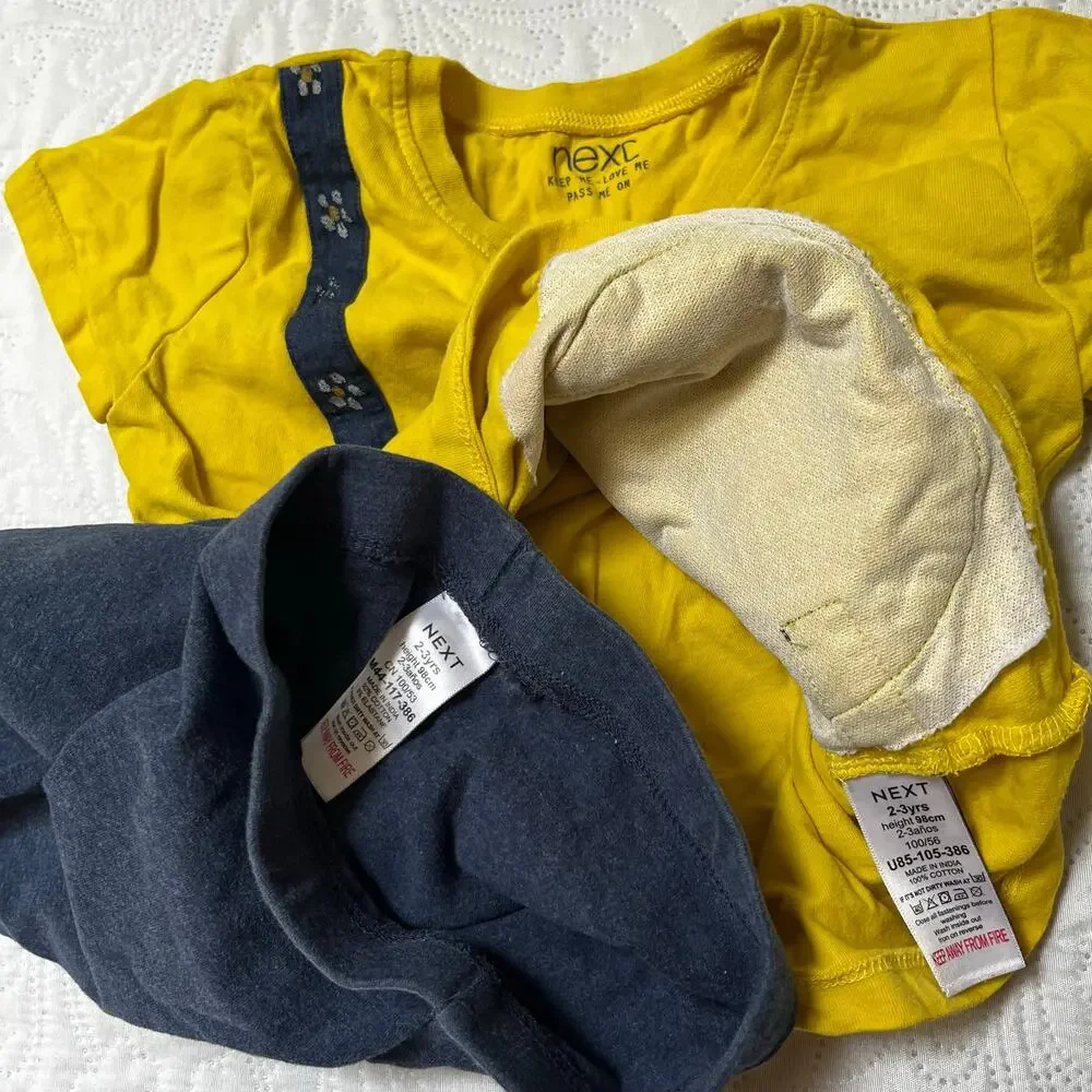 Next UK Smiley Face Daisy Purse Outfit Size 2/3